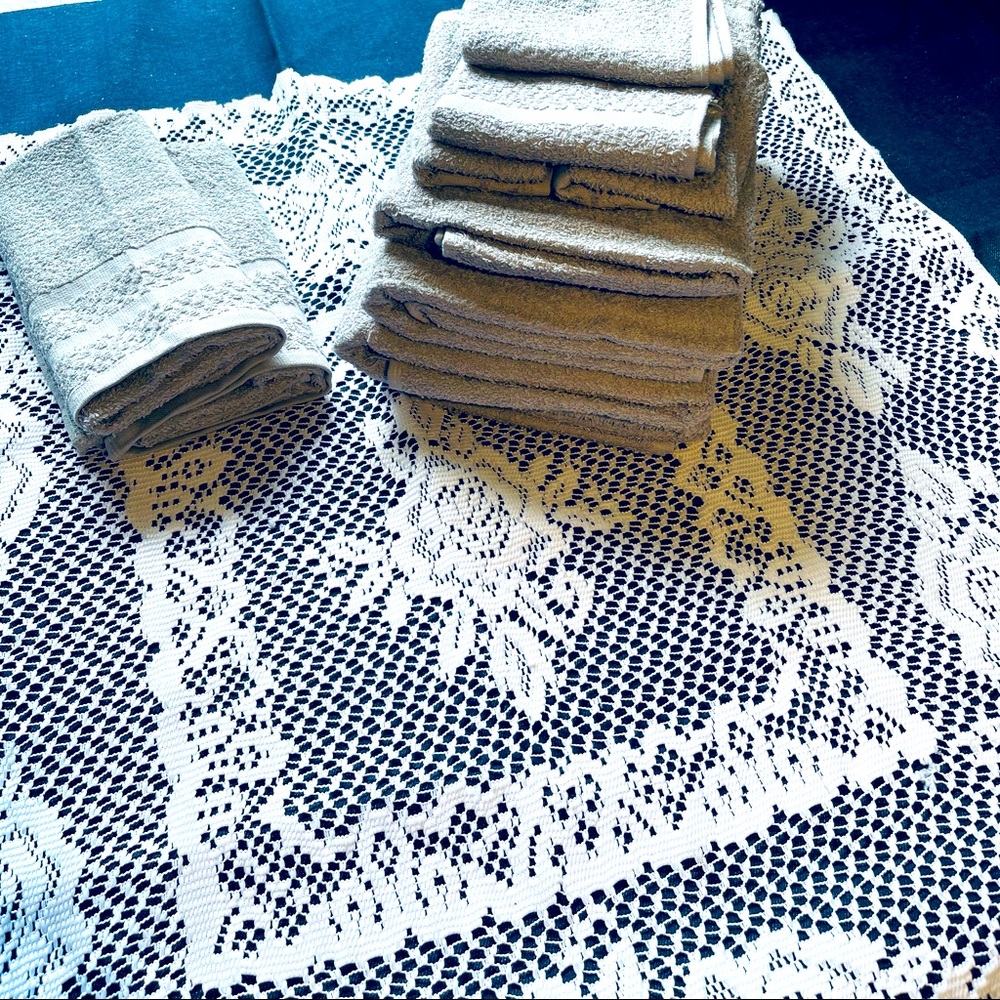 Bundle towels come get some